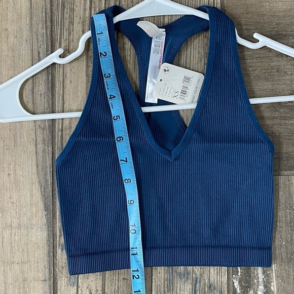 Free People Free Throw Yoga Crop size XS - Picture 7 of 8